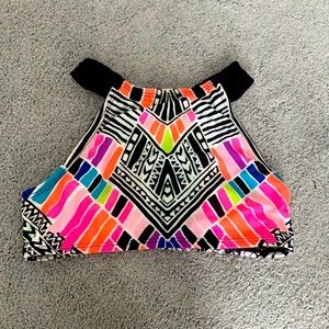 i’m selling a girls Bikini top